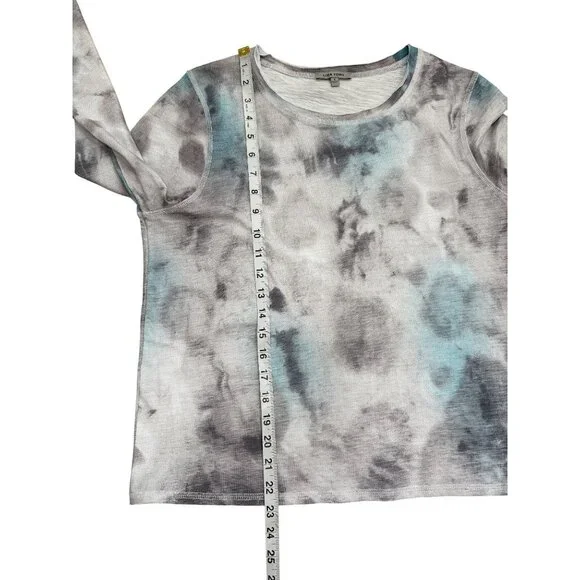 Lisa Todd Long Sleeve Soft Top Blue Gray White Cotton Womens Size S - Picture 6 of 8